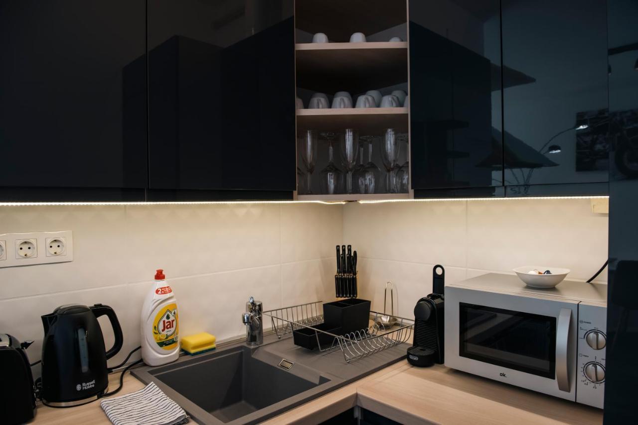ペーチAnavrin Apartman Free Parkingアパートメント エクステリア 写真